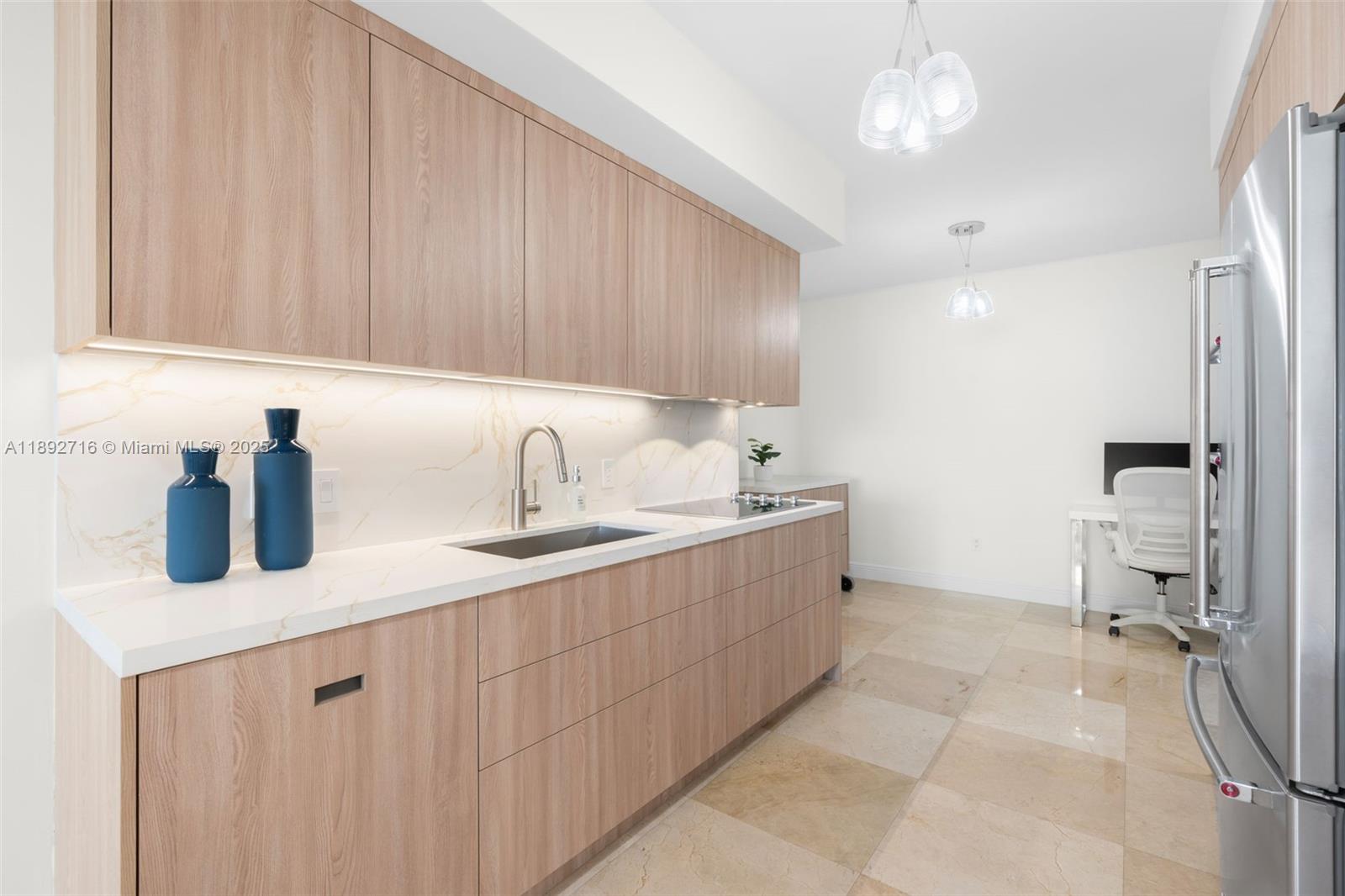 BEACH CLUB CONDO - Residential
