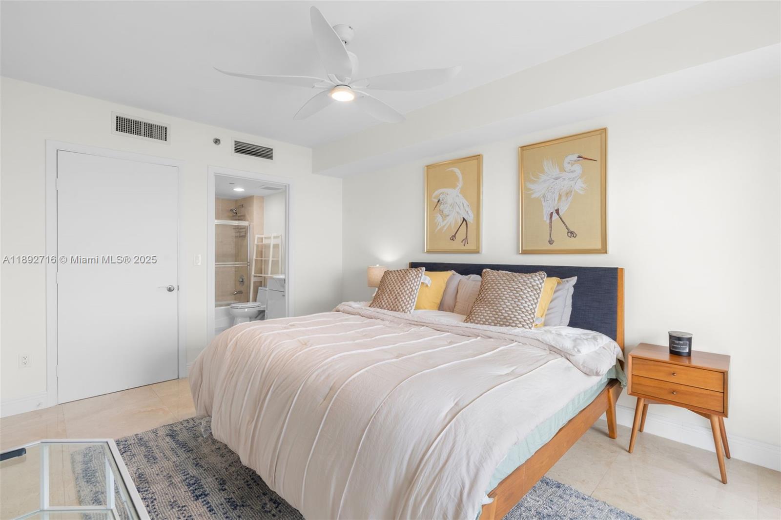 BEACH CLUB CONDO - Residential