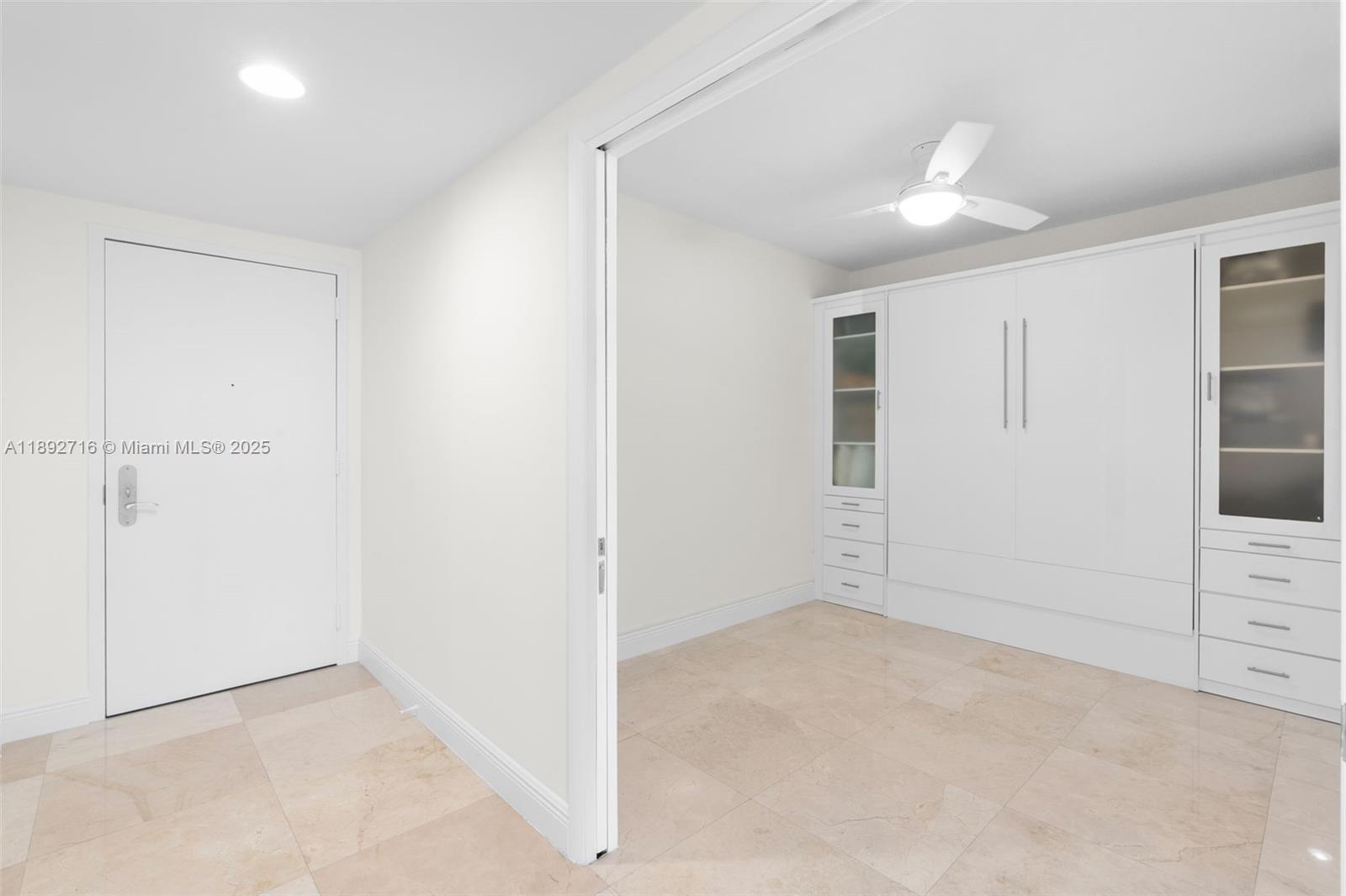 BEACH CLUB CONDO - Residential