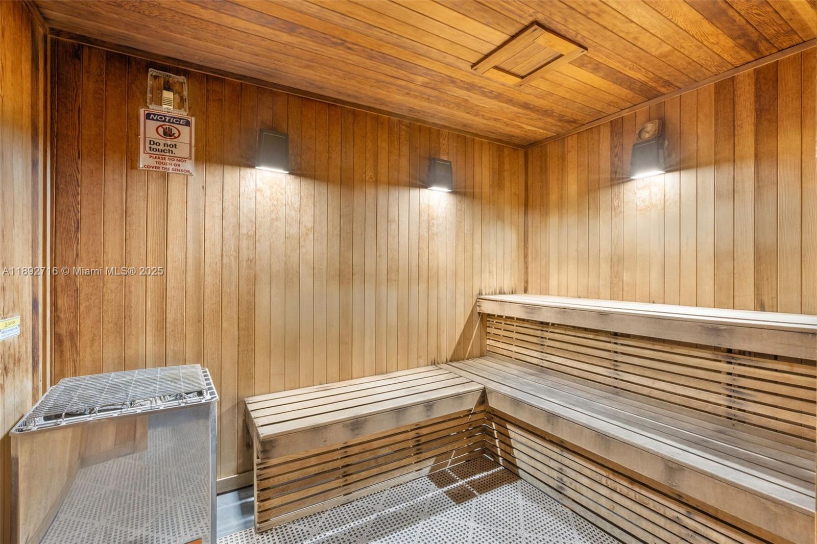 BEACH CLUB CONDO - Residential