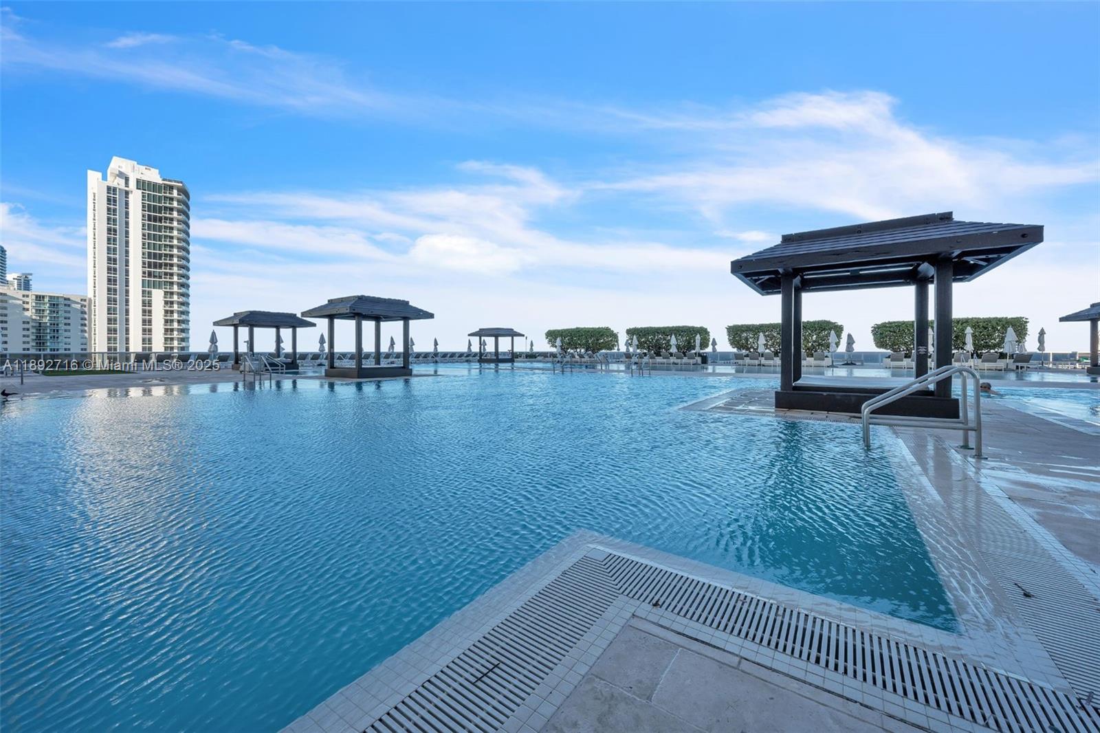 BEACH CLUB CONDO - Residential