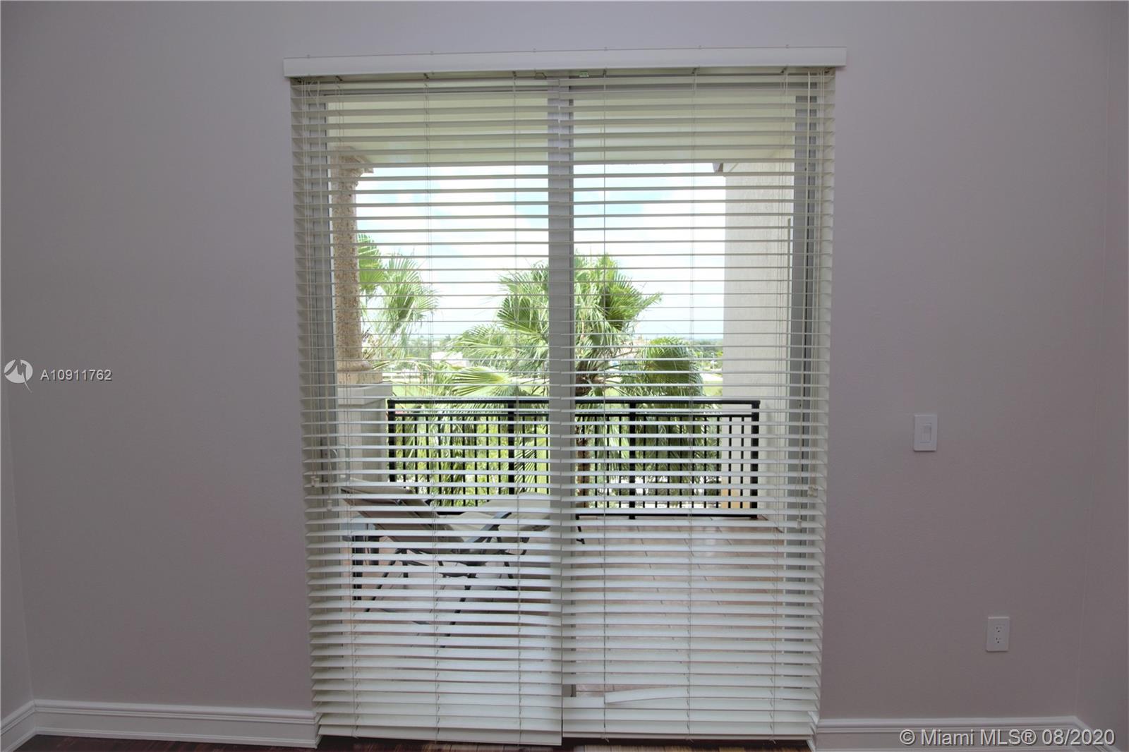 WESTON 55 PLUS CONDO - Residential Lease