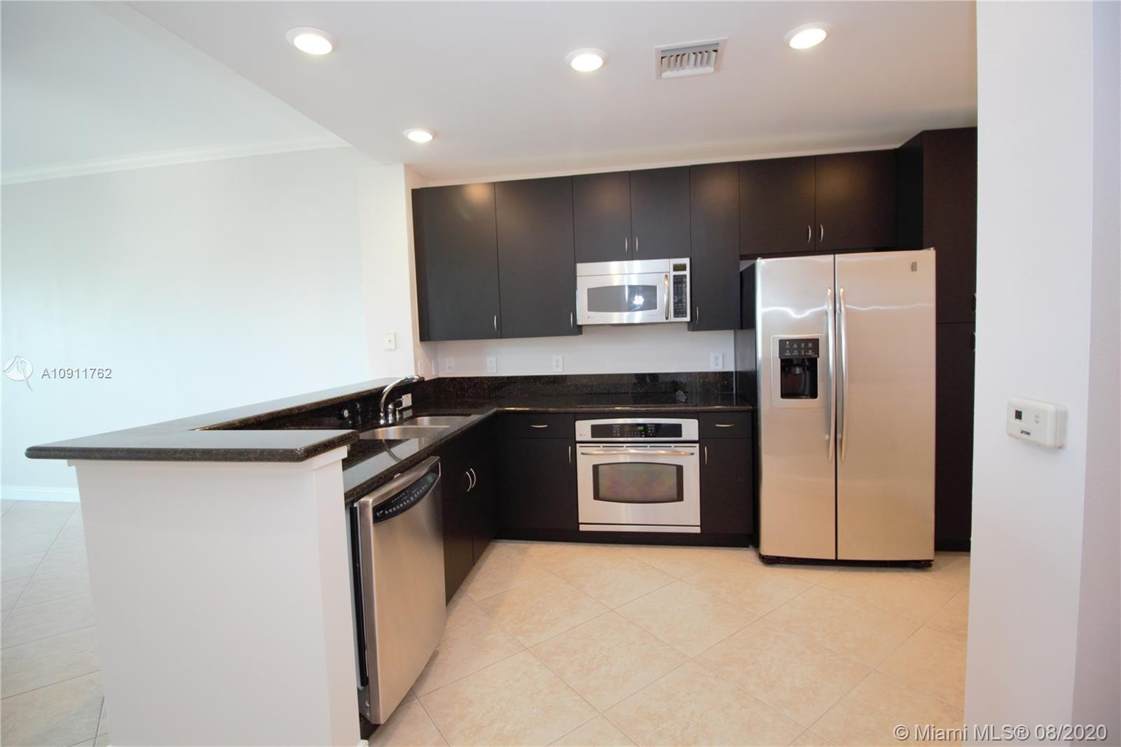 WESTON 55 PLUS CONDO - Residential Lease