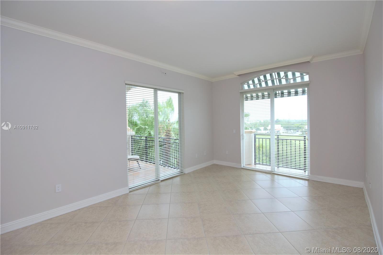 WESTON 55 PLUS CONDO - Residential Lease