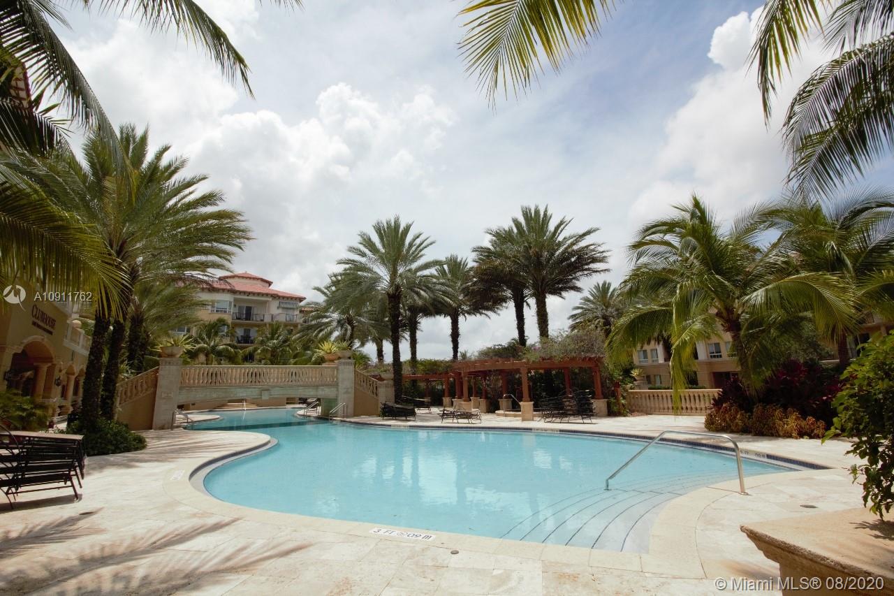 WESTON 55 PLUS CONDO - Residential Lease