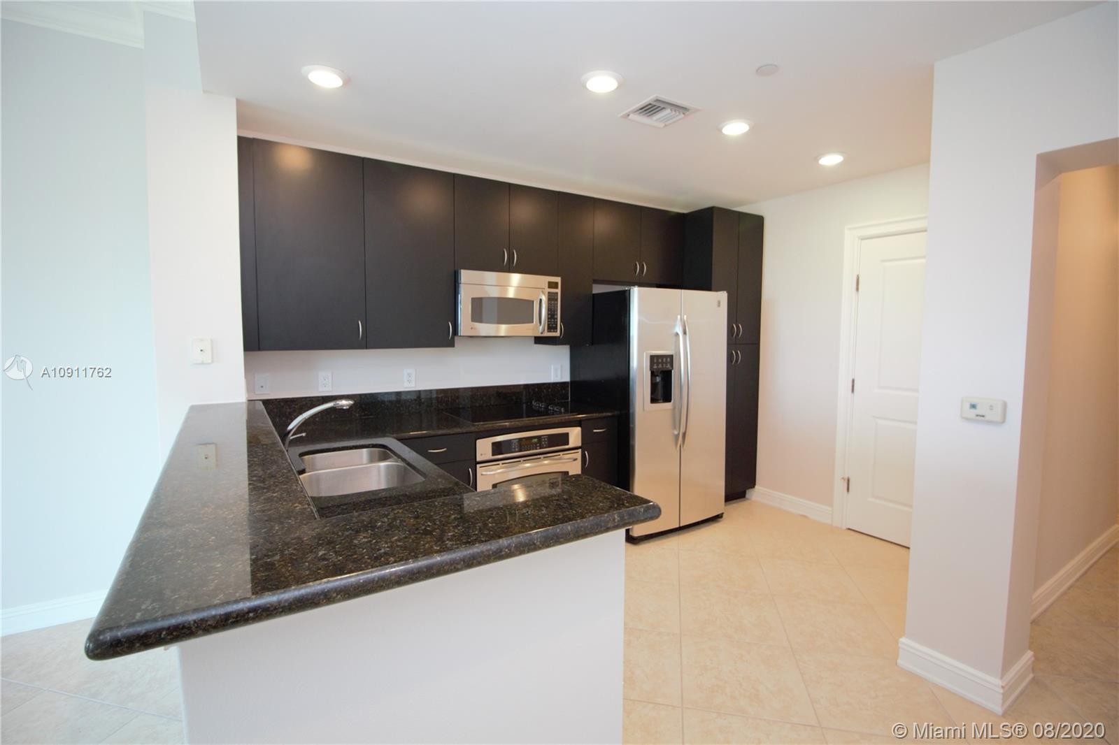 WESTON 55 PLUS CONDO - Residential Lease