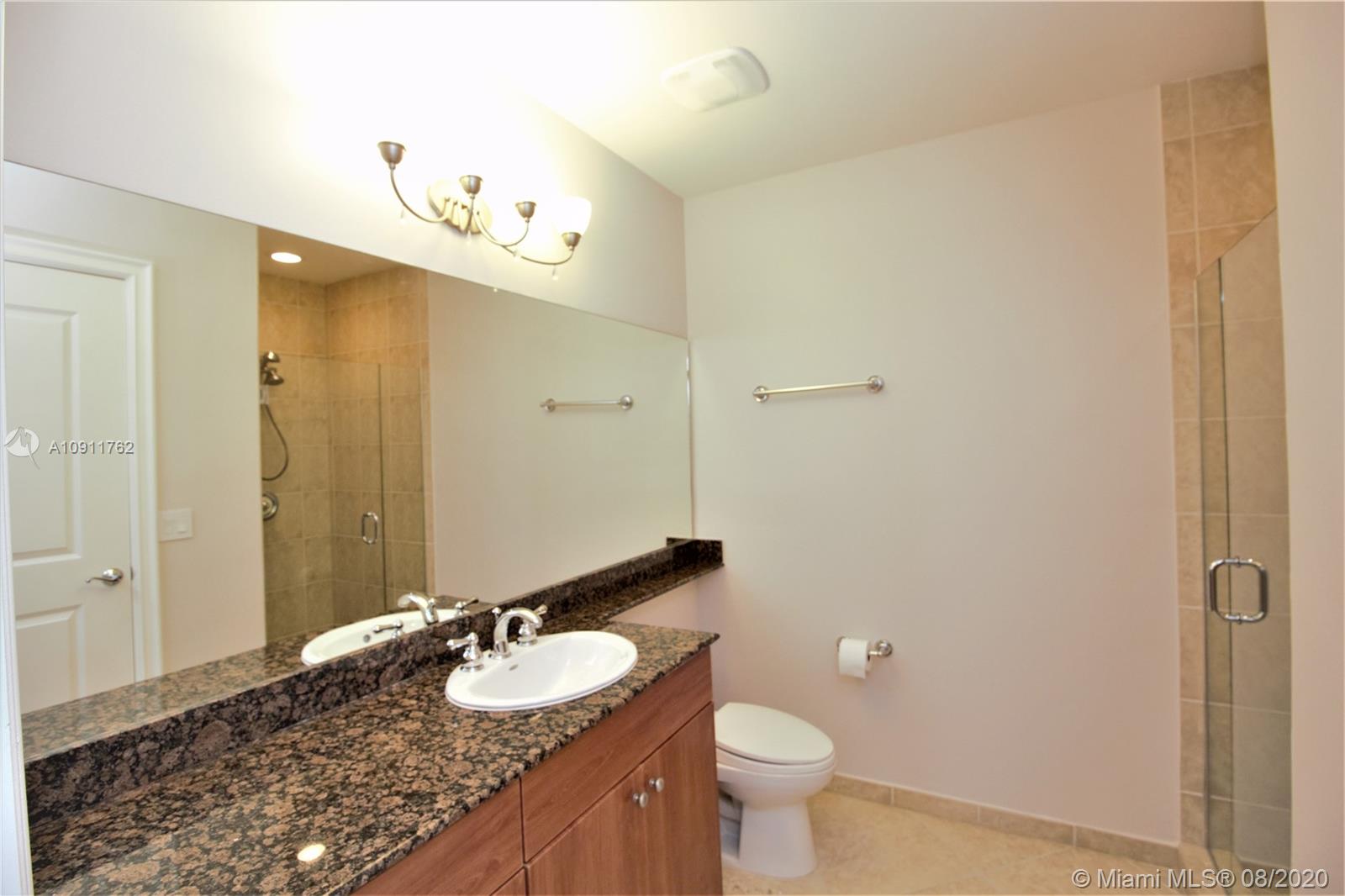 WESTON 55 PLUS CONDO - Residential Lease