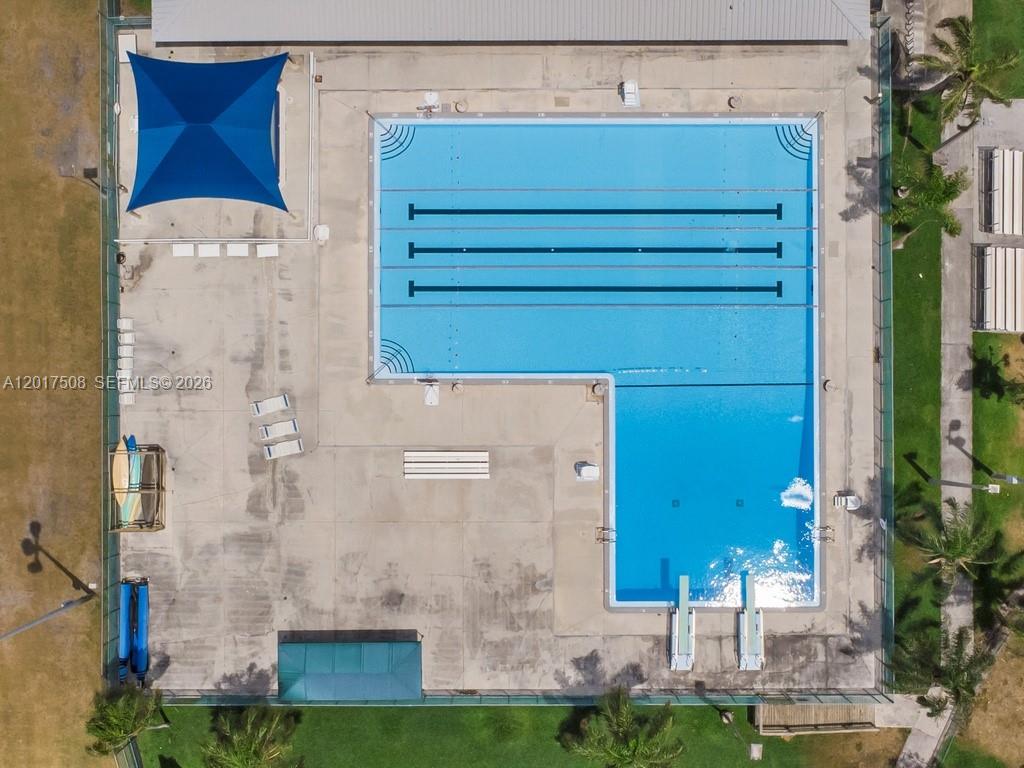 PINE CREST SUB DELRAY - Residential