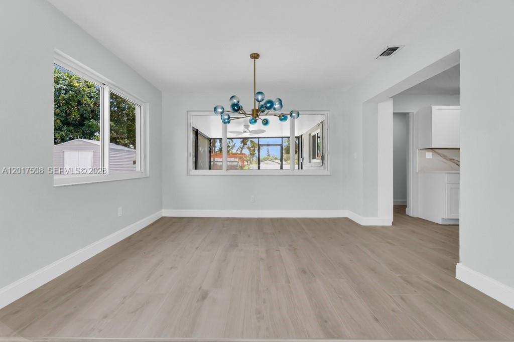PINE CREST SUB DELRAY - Residential