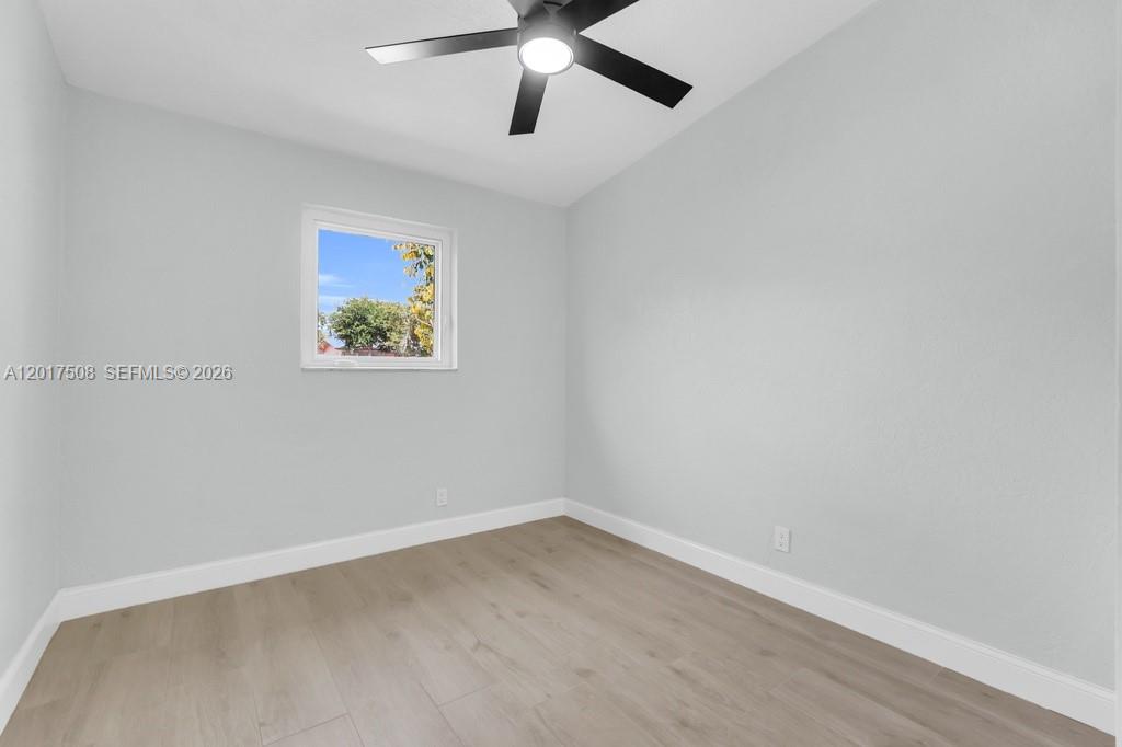 PINE CREST SUB DELRAY - Residential