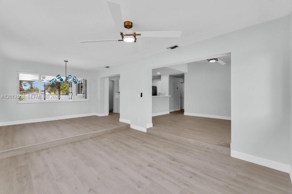 PINE CREST SUB DELRAY - Residential