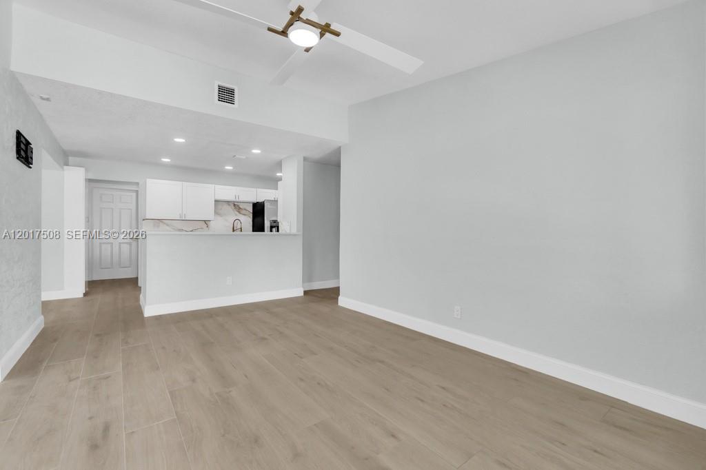PINE CREST SUB DELRAY - Residential