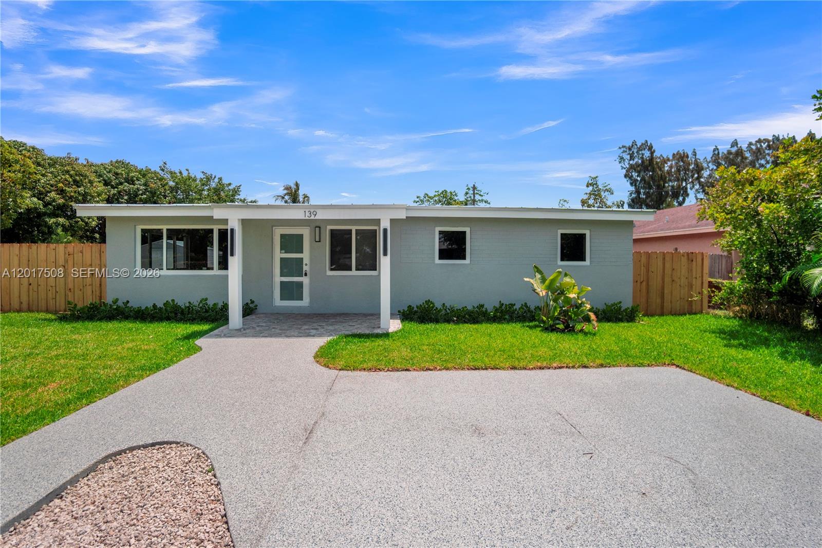 PINE CREST SUB DELRAY - Residential