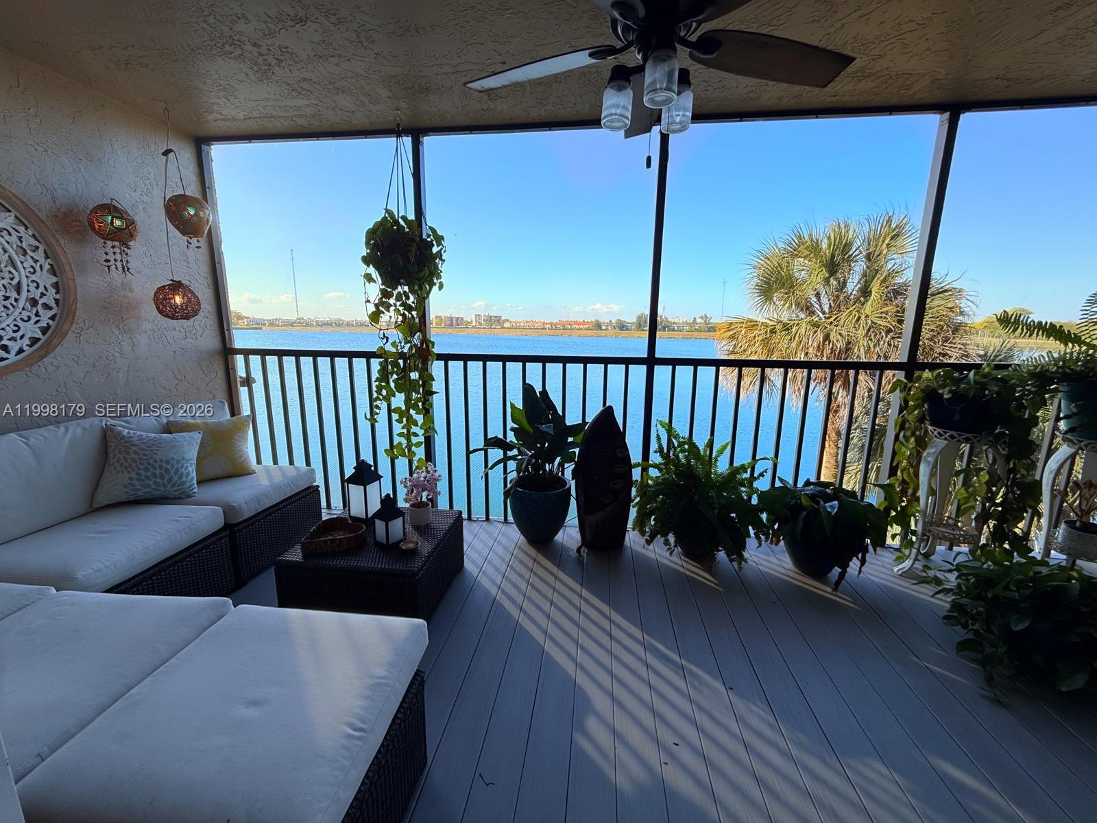 SUMMERTREE VILG CALIF CL - Residential Lease