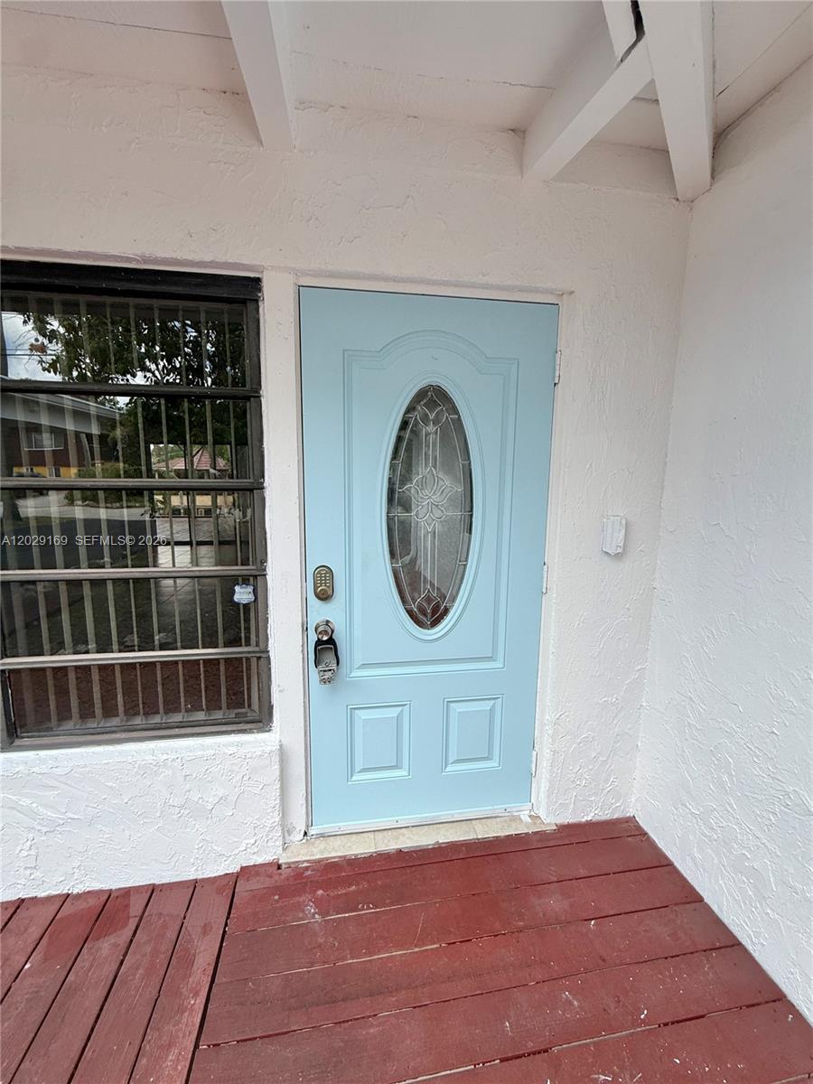 LAUDERDALE ISLES NO 2-RES - Residential