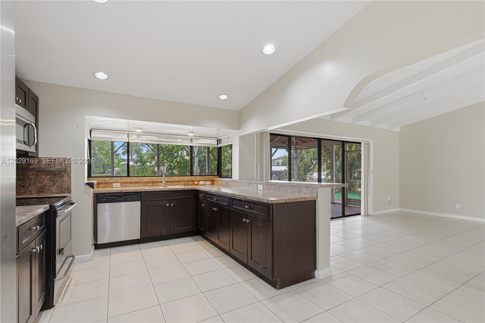 2430 Whale Harbor Ln