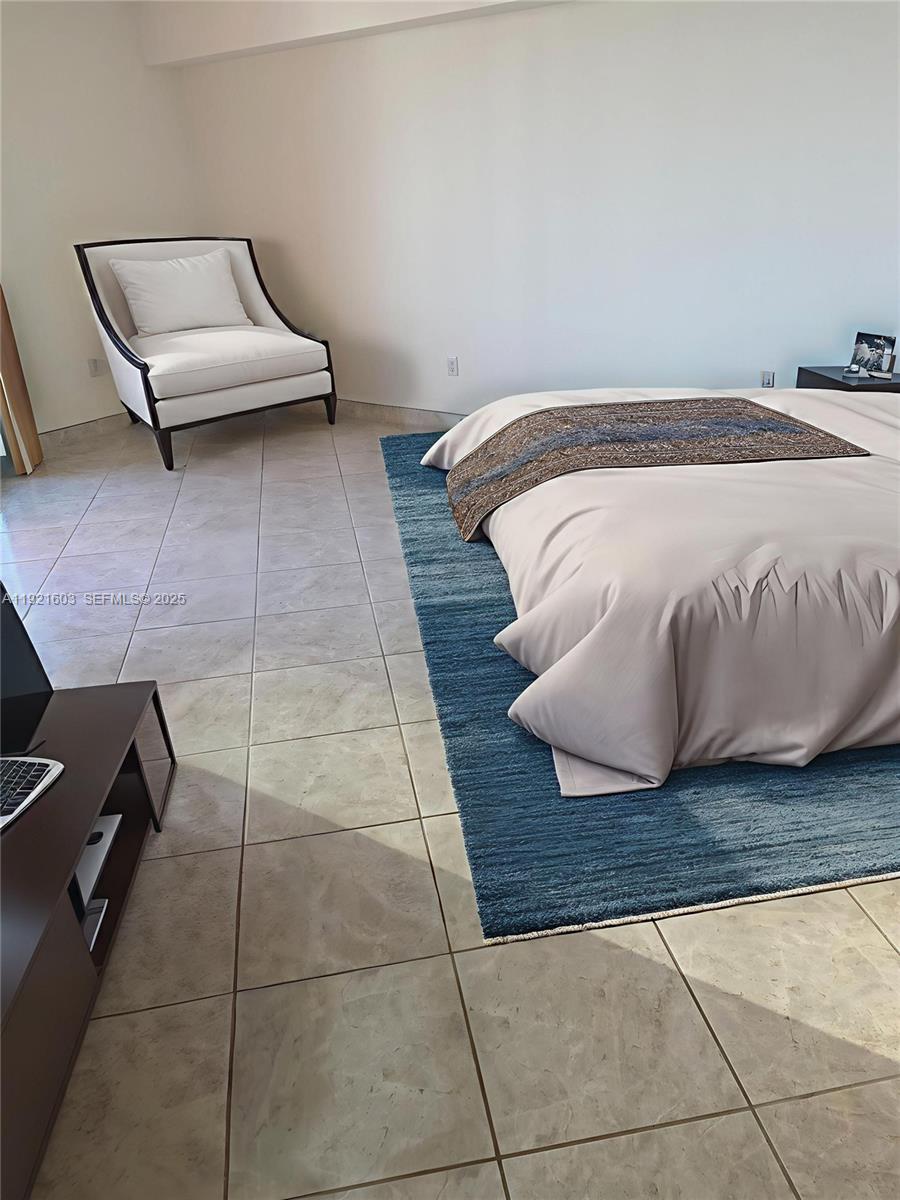 100 HIDDEN BAY CONDO - Residential