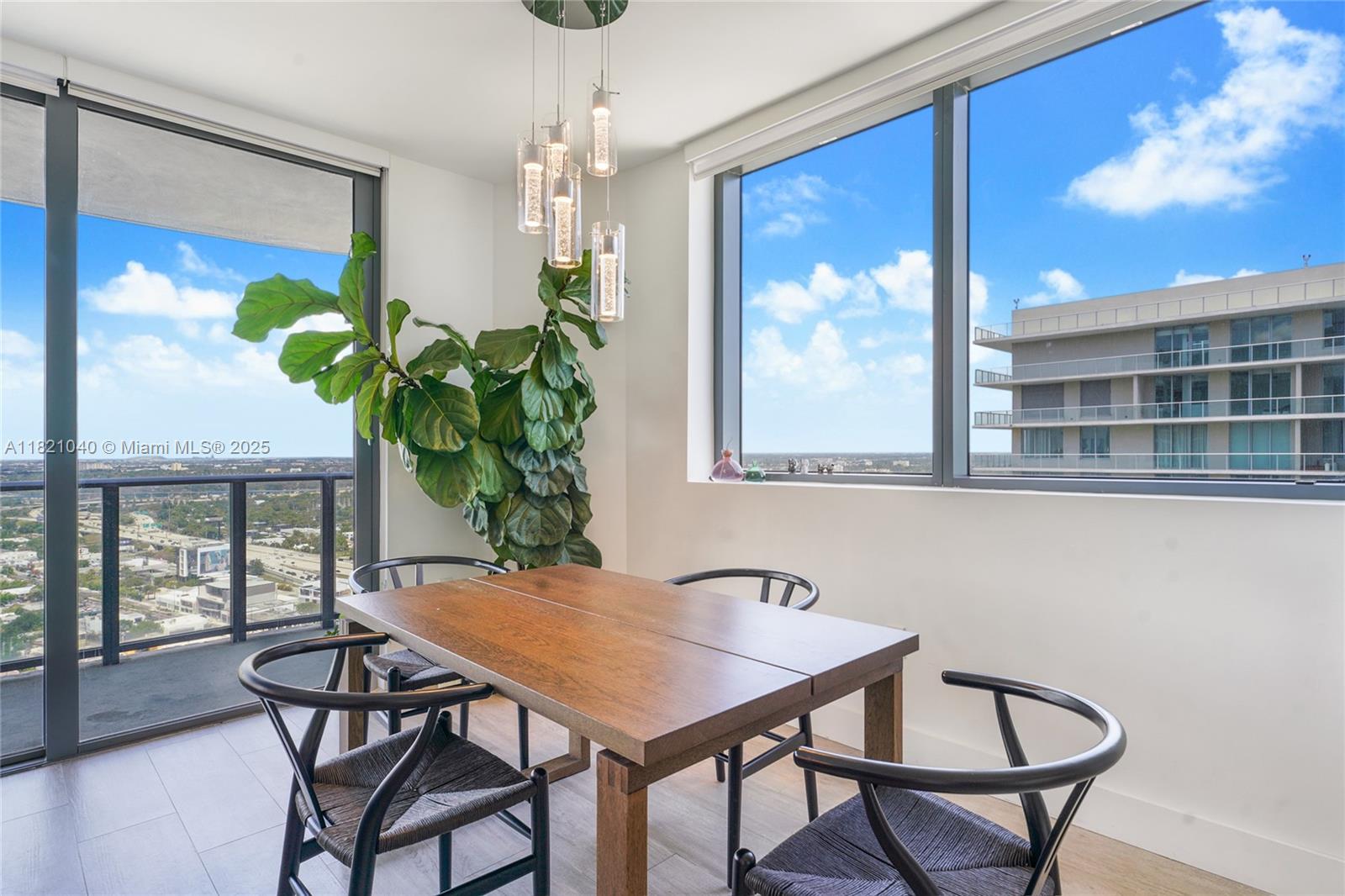 3401 MIDTOWN CONDO - Residential Lease