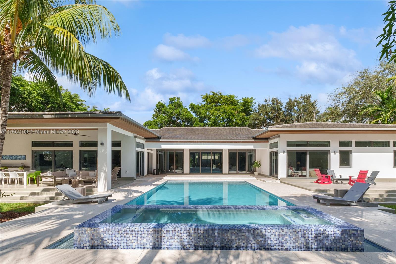 CORAL GABLES RIVIERA SEC - Residential