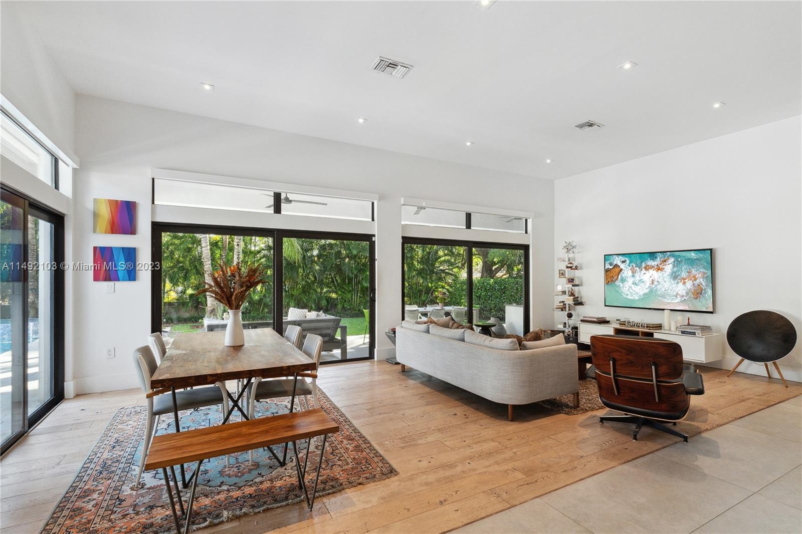 CORAL GABLES RIVIERA SEC - Residential