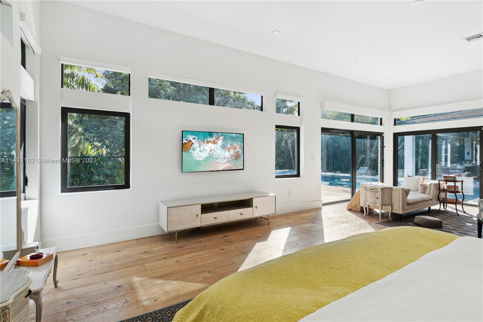 CORAL GABLES RIVIERA SEC - Residential