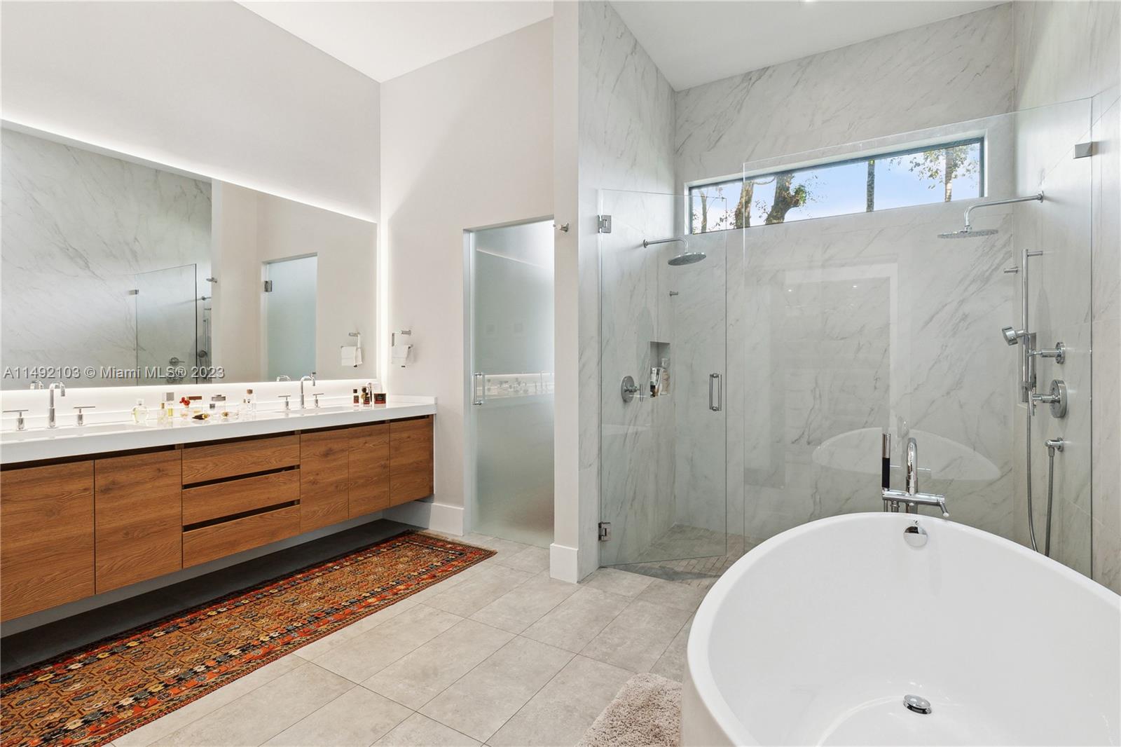 CORAL GABLES RIVIERA SEC - Residential