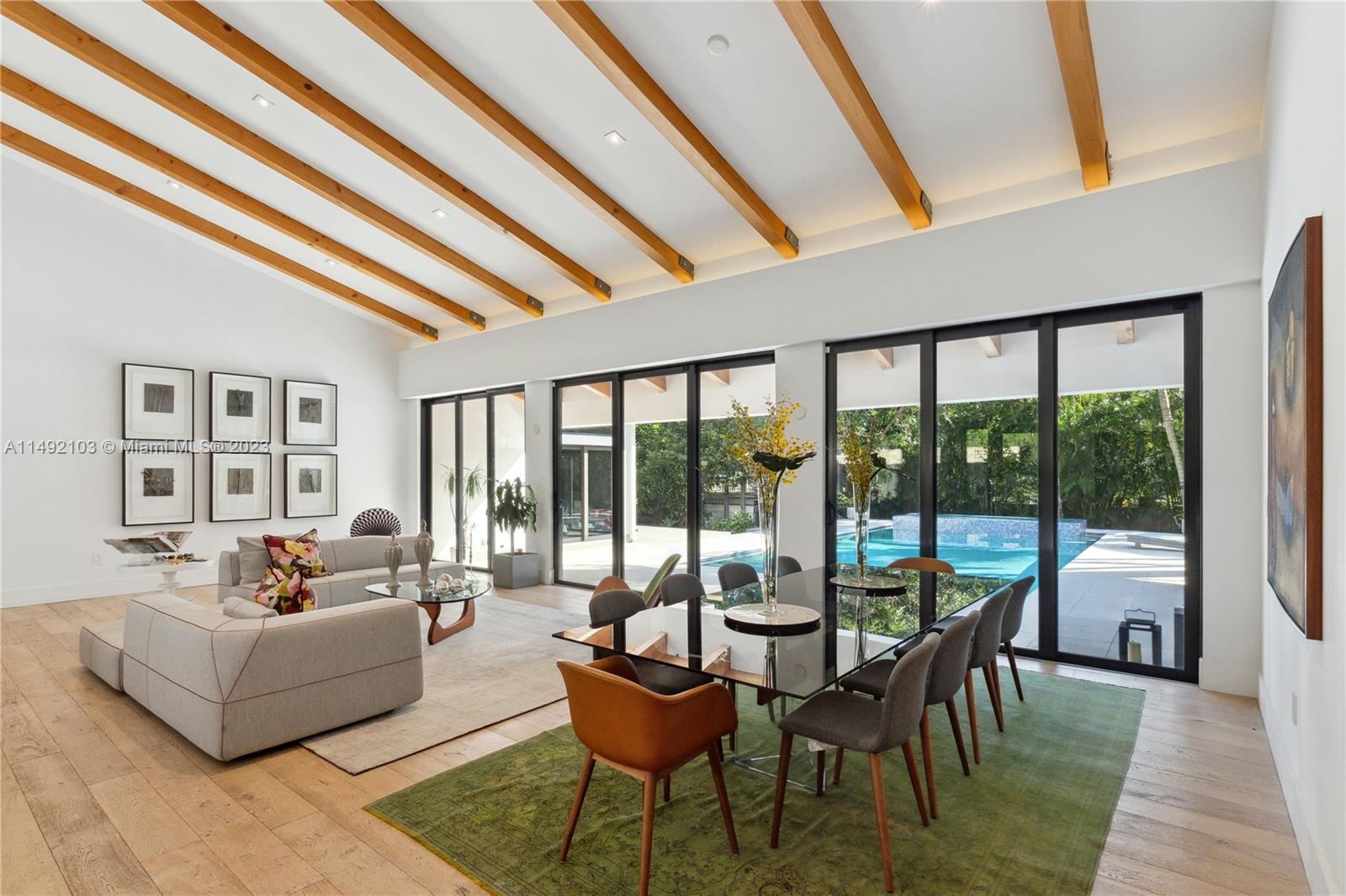 CORAL GABLES RIVIERA SEC - Residential