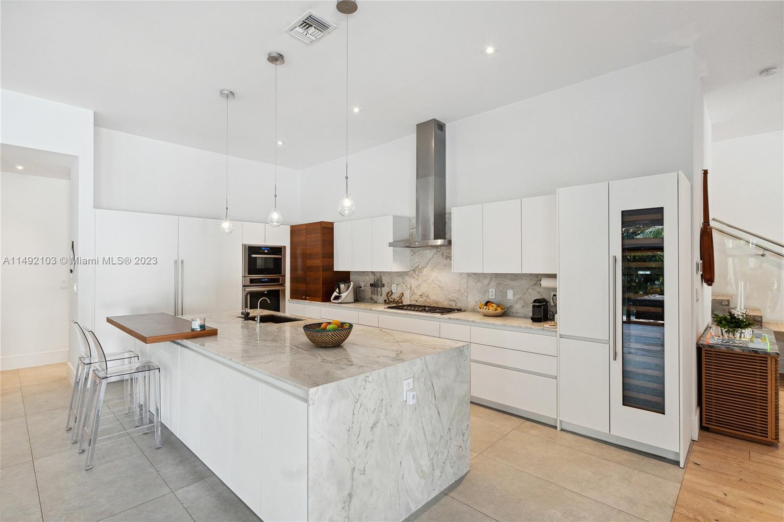 CORAL GABLES RIVIERA SEC - Residential