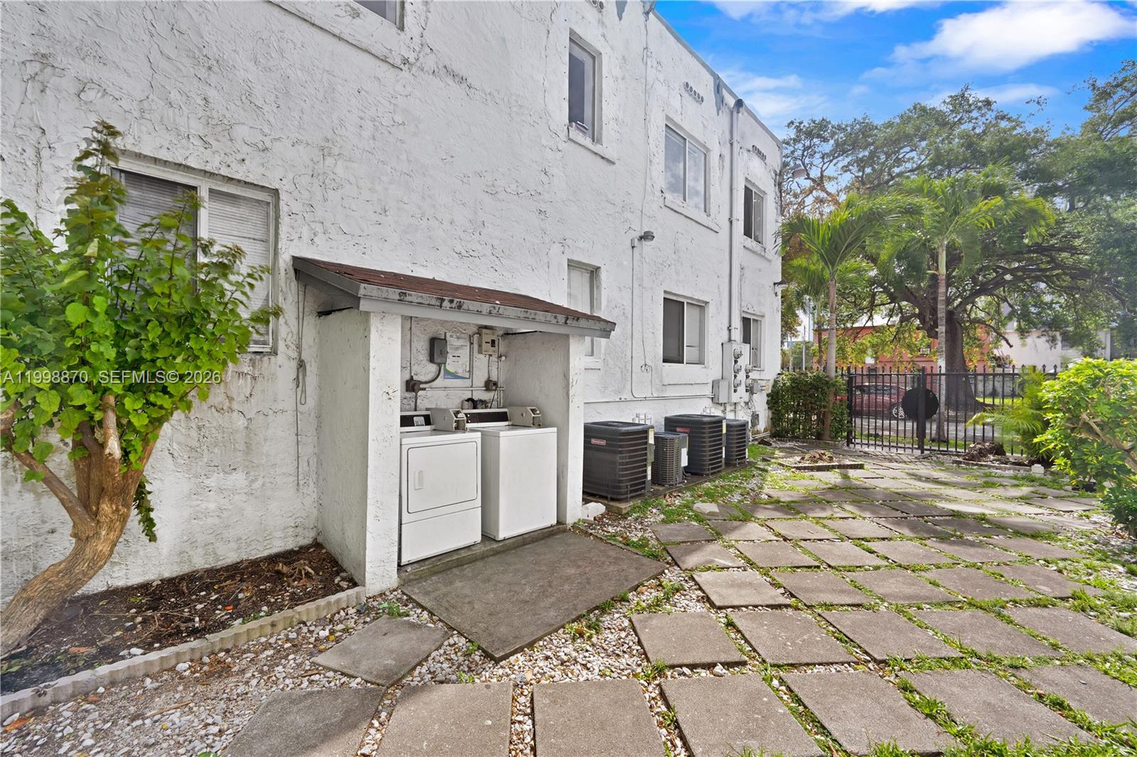 RIVER POINT CONDO - Residential