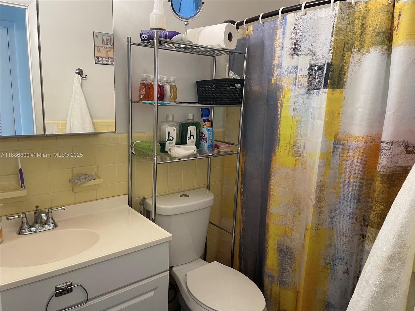 RO-MONT GARDENS ANDOVER C - Residential Lease