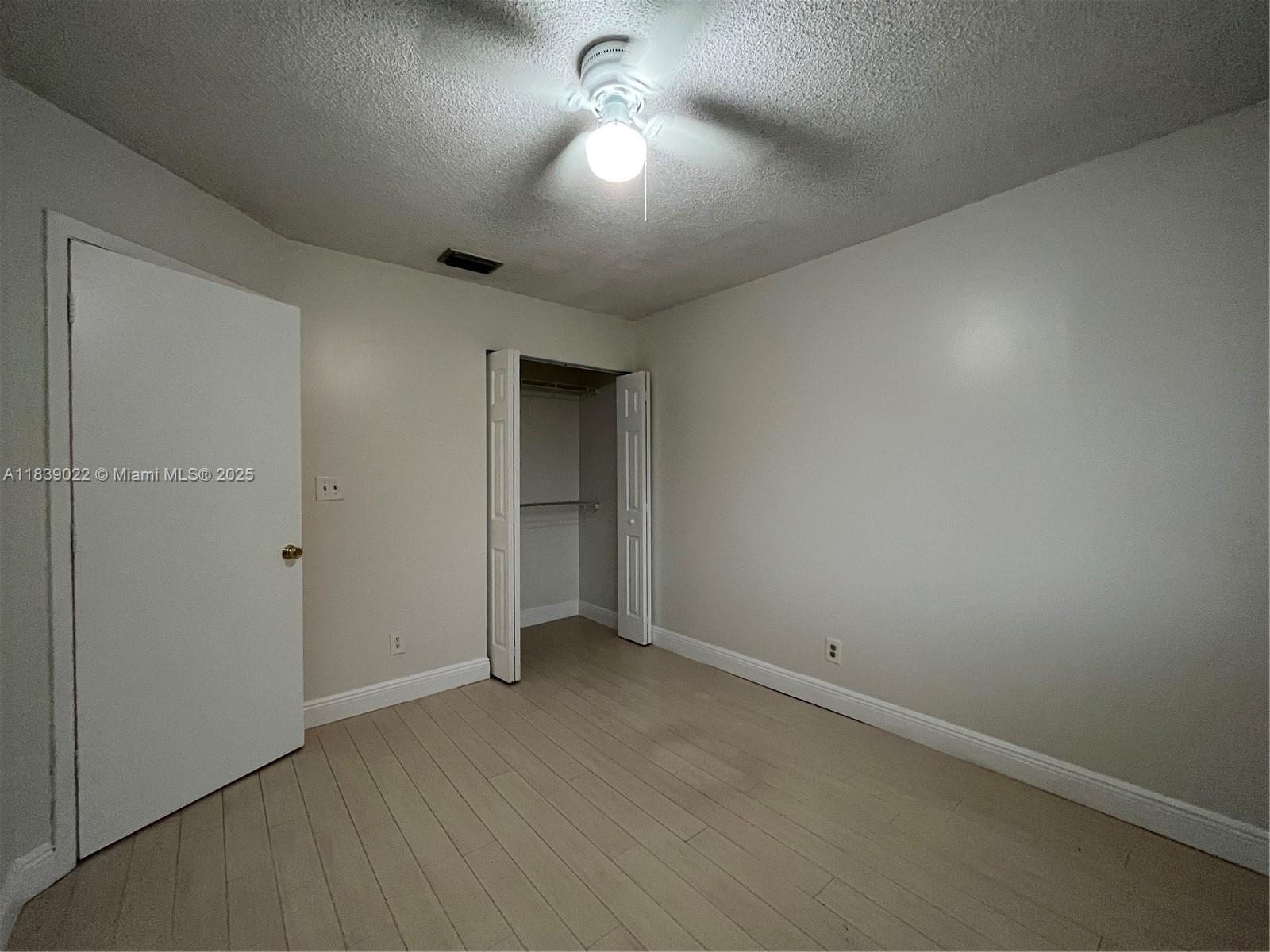 FAIRWAYS OF SUNRISE - Residential Lease