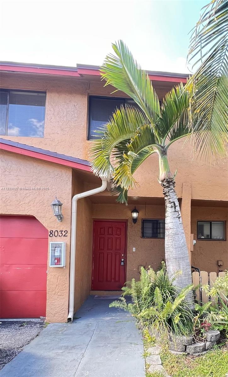 FAIRWAYS OF SUNRISE - Residential Lease