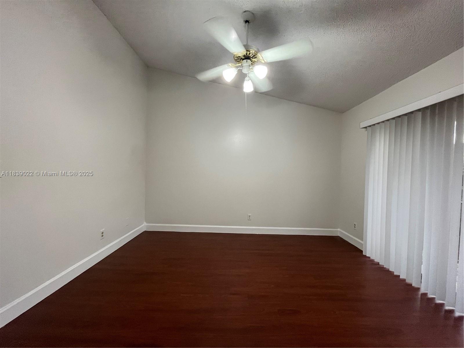 FAIRWAYS OF SUNRISE - Residential Lease