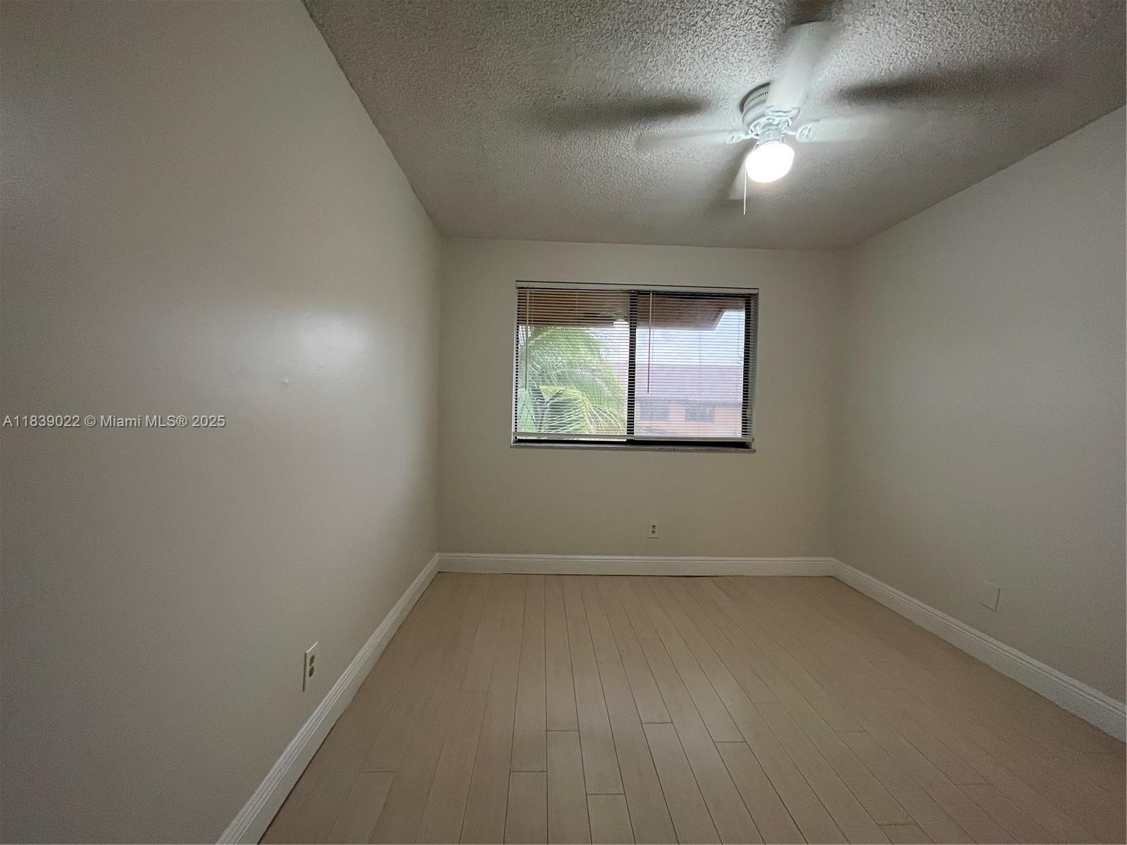 FAIRWAYS OF SUNRISE - Residential Lease