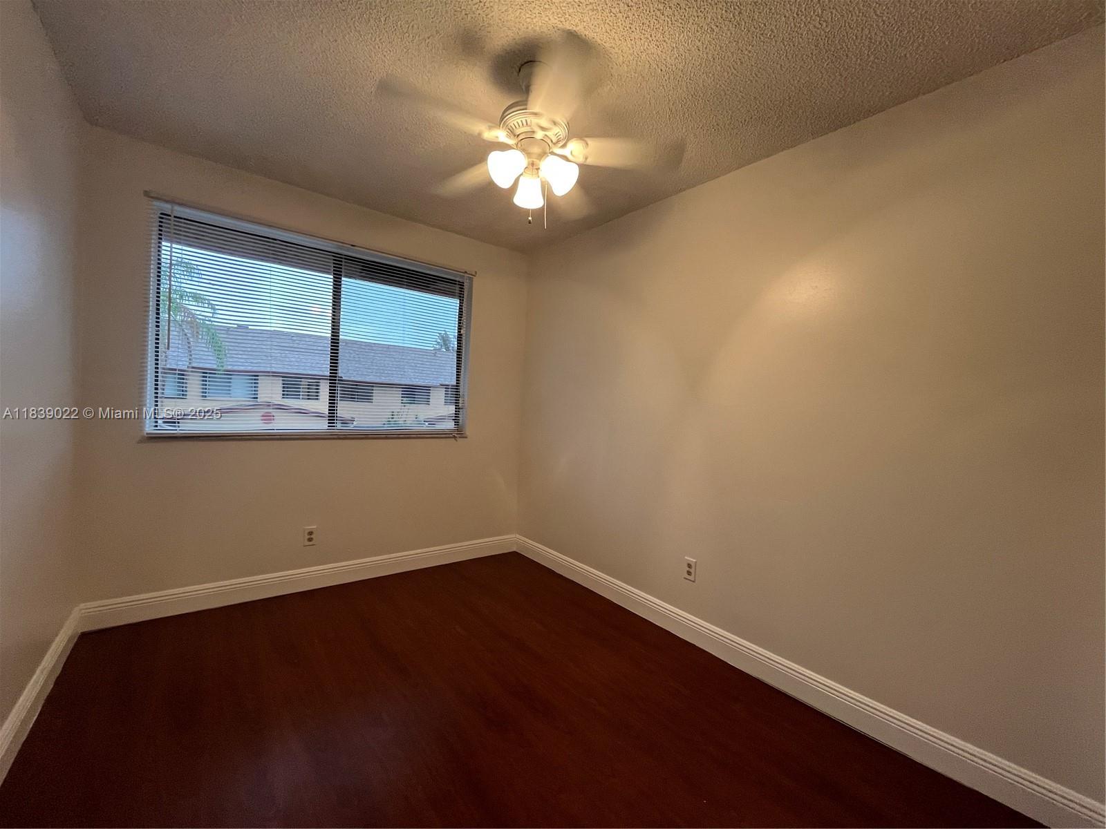 FAIRWAYS OF SUNRISE - Residential Lease