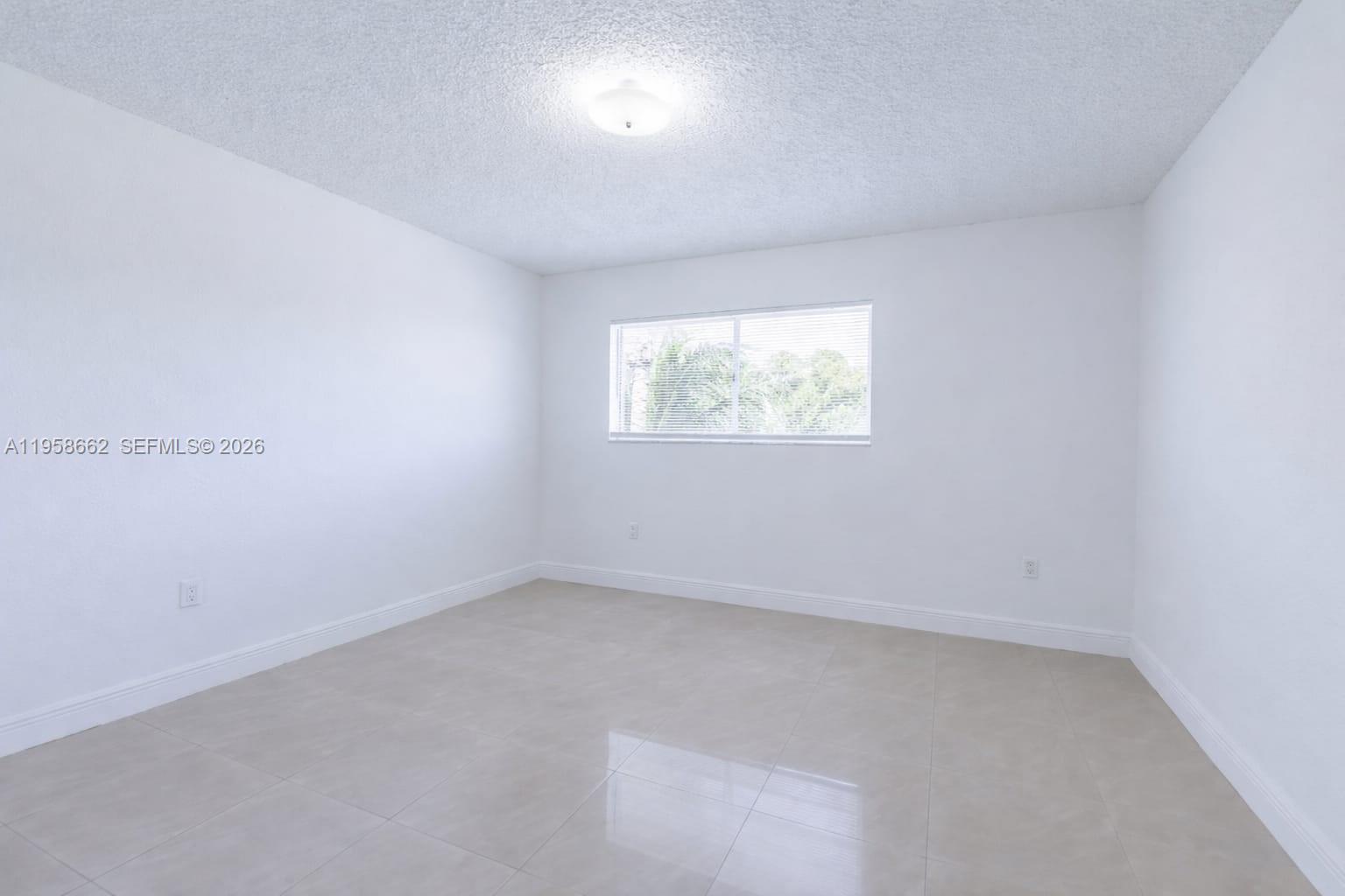 TERRAZAS DEL SOL - Residential Lease