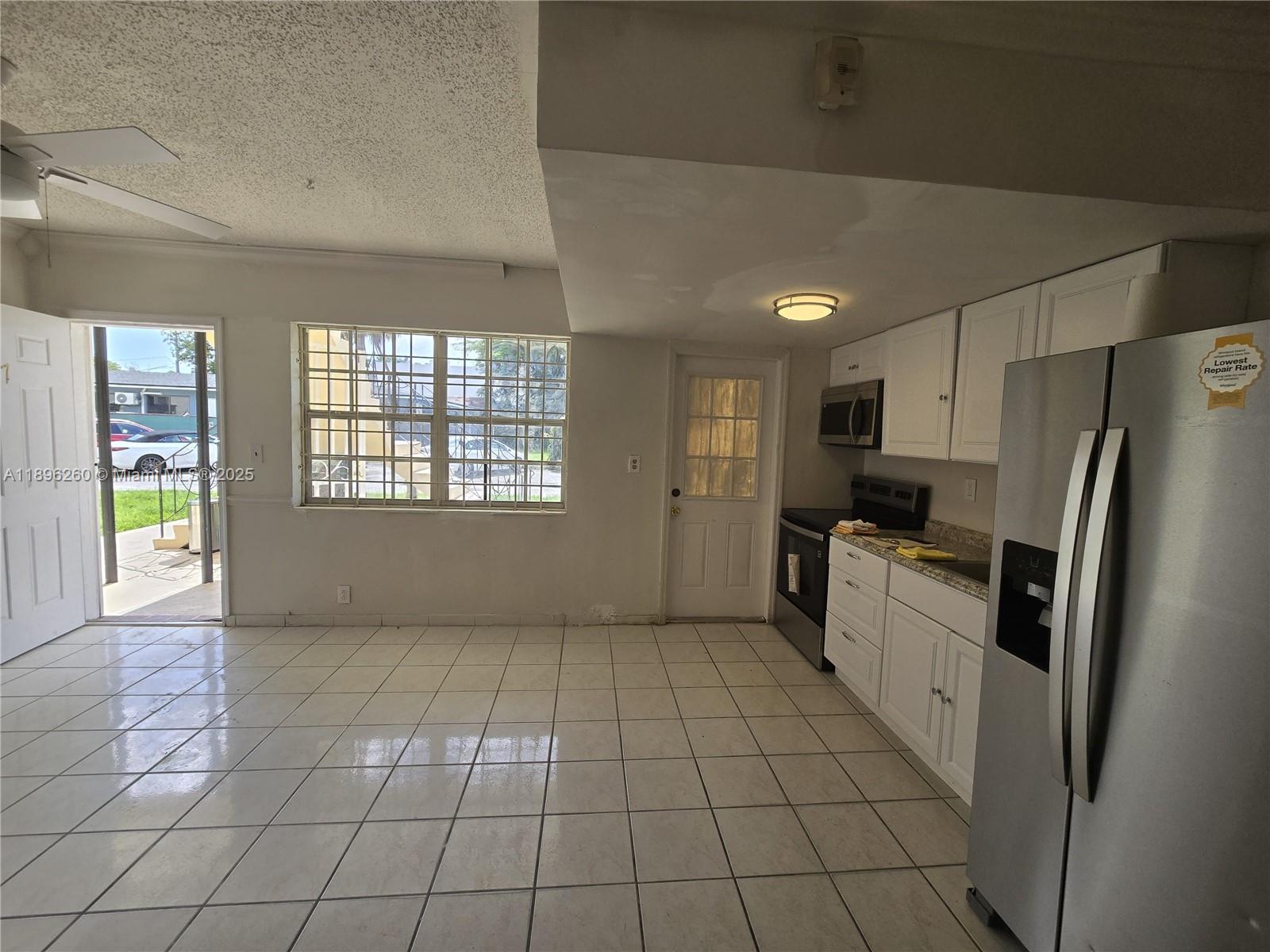 PRESTIGE APTS INC CO-OP - Residential Lease