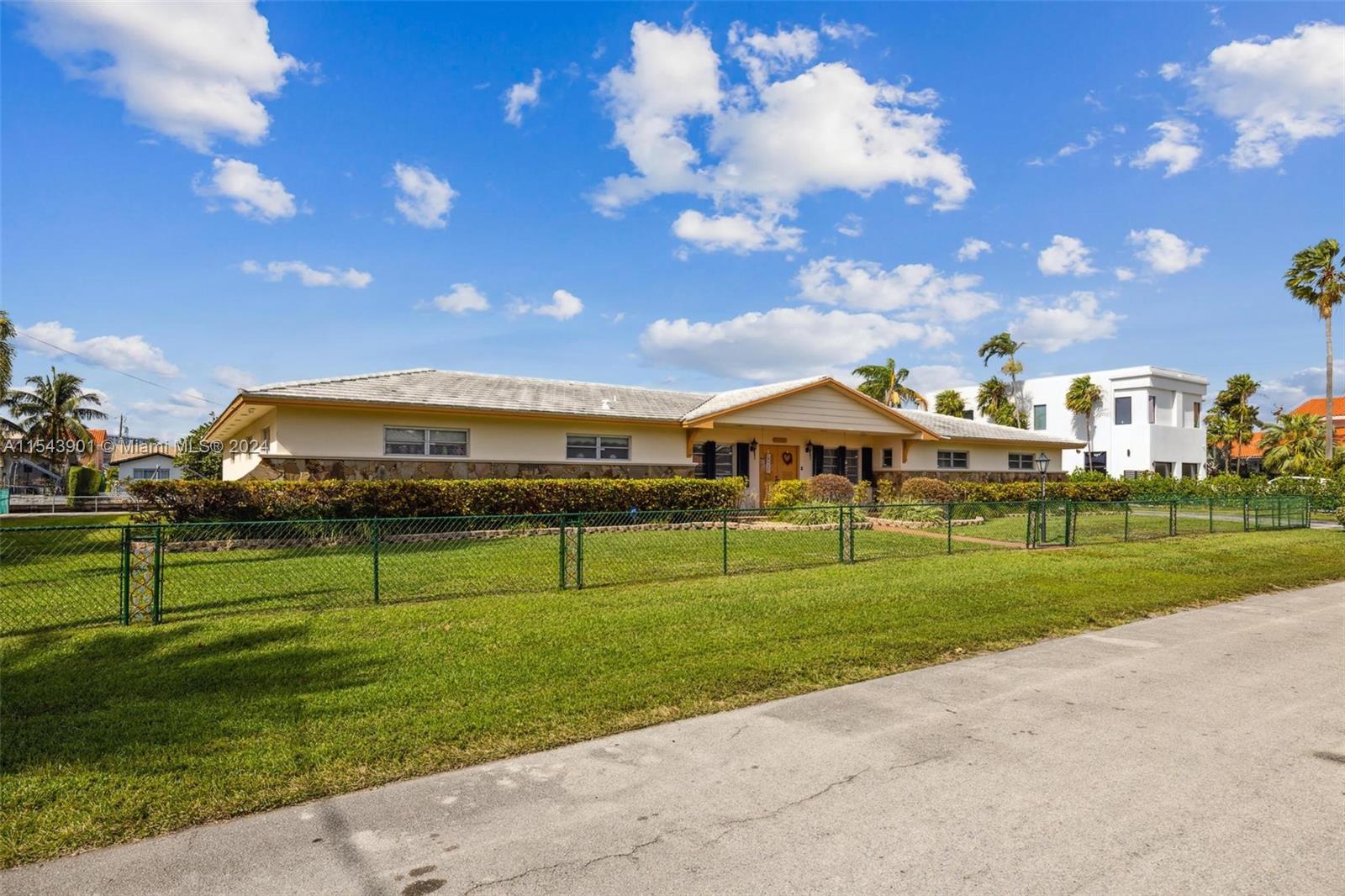 EASTERN SHORES - Residential