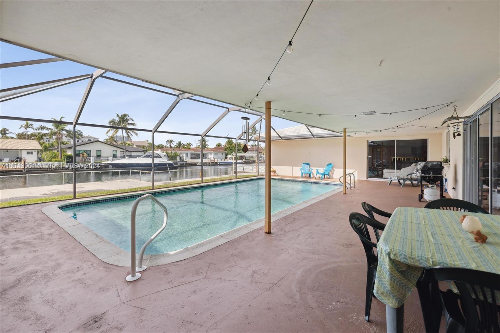 EASTERN SHORES - Residential