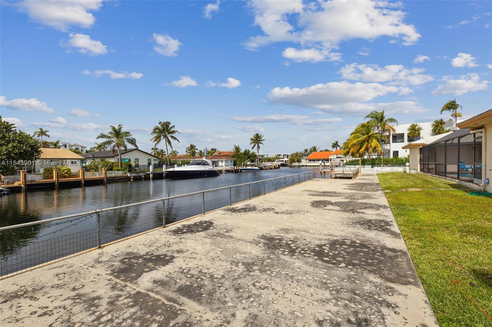 EASTERN SHORES - Residential