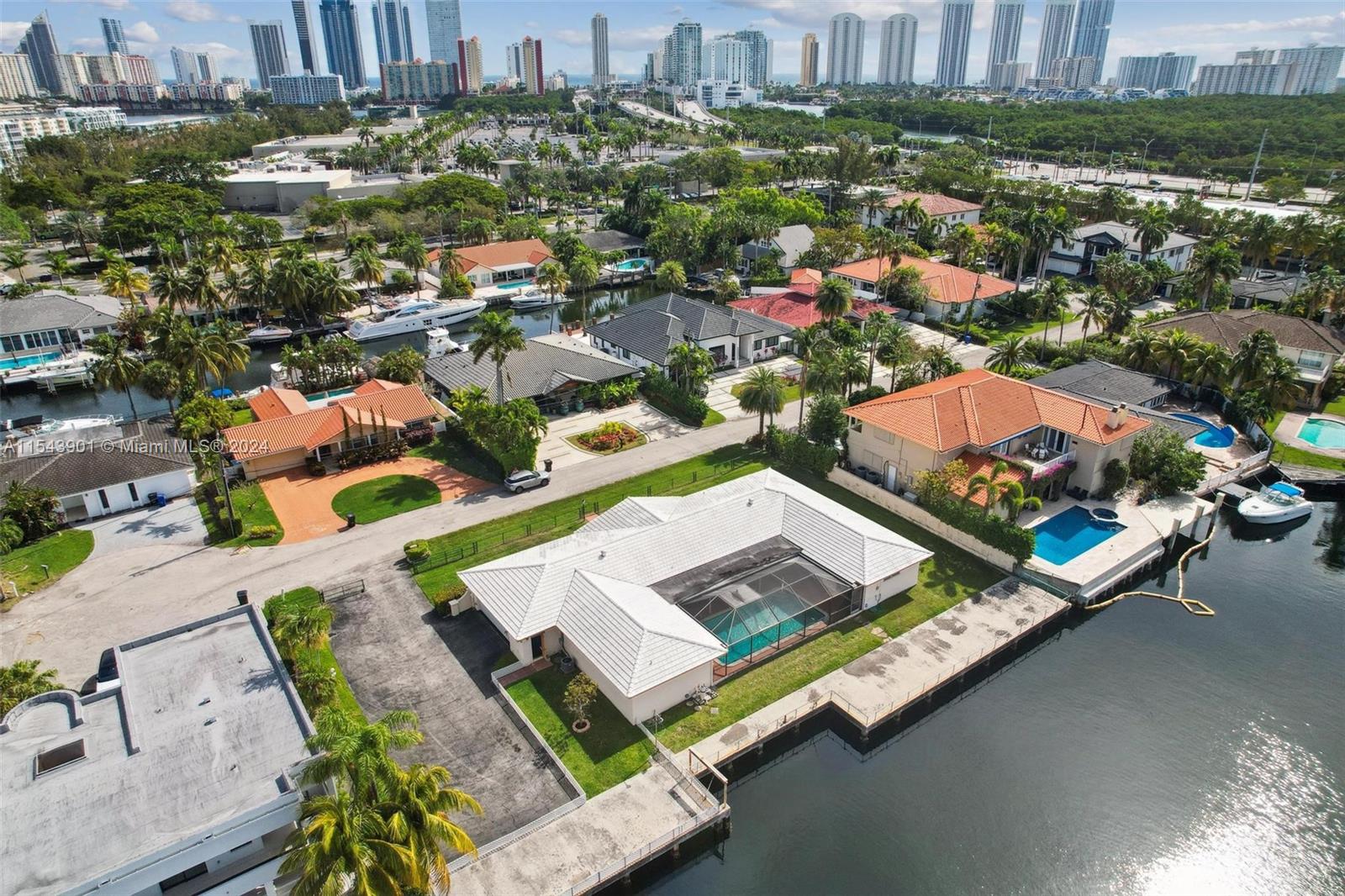 EASTERN SHORES - Residential