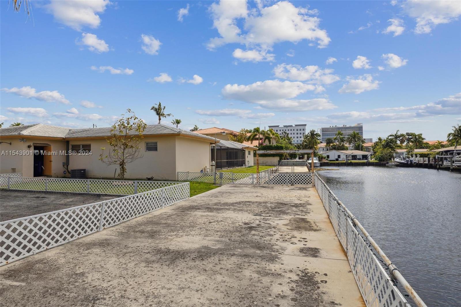 EASTERN SHORES - Residential