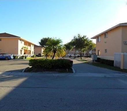 Rental Property at 3021 W 76th St C-101, Hialeah, Miami-Dade County, Florida - Bedrooms: 3 
Bathrooms: 2  - $2,700 MO.