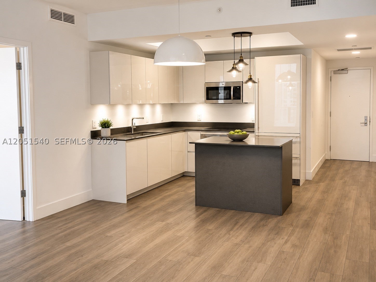 1010 Brickell Ave 3309