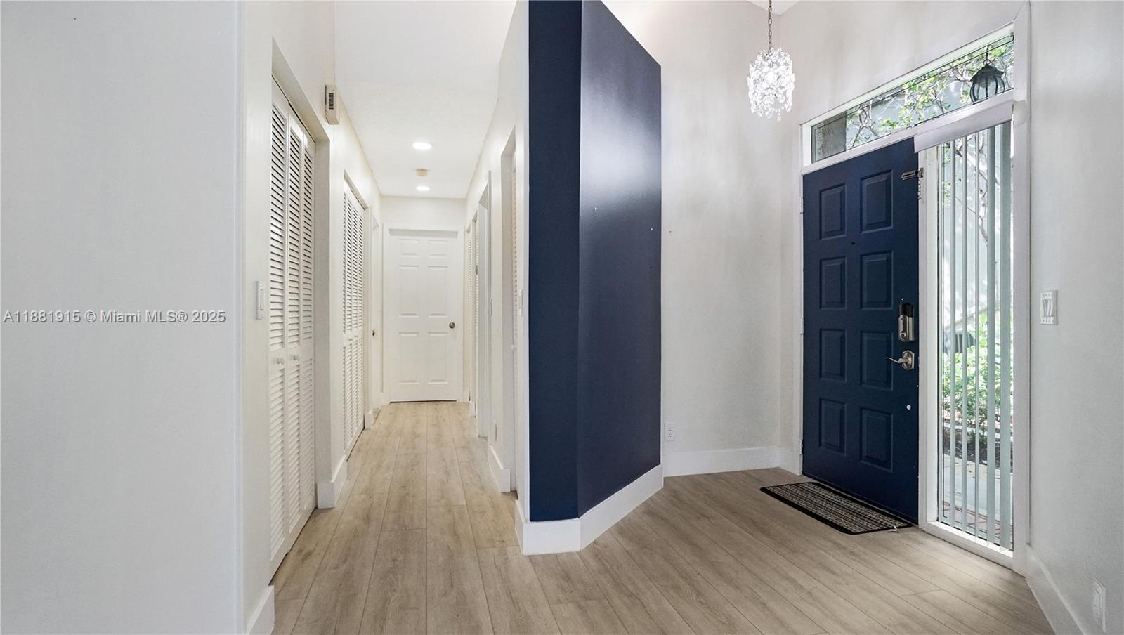 BRIDGEWATER AT PLANTATION - Residential