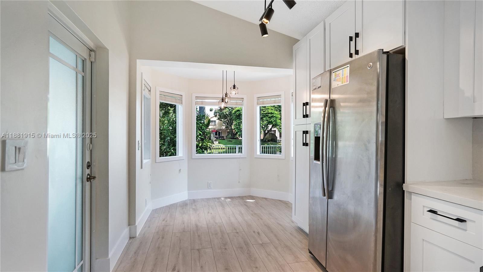 BRIDGEWATER AT PLANTATION - Residential