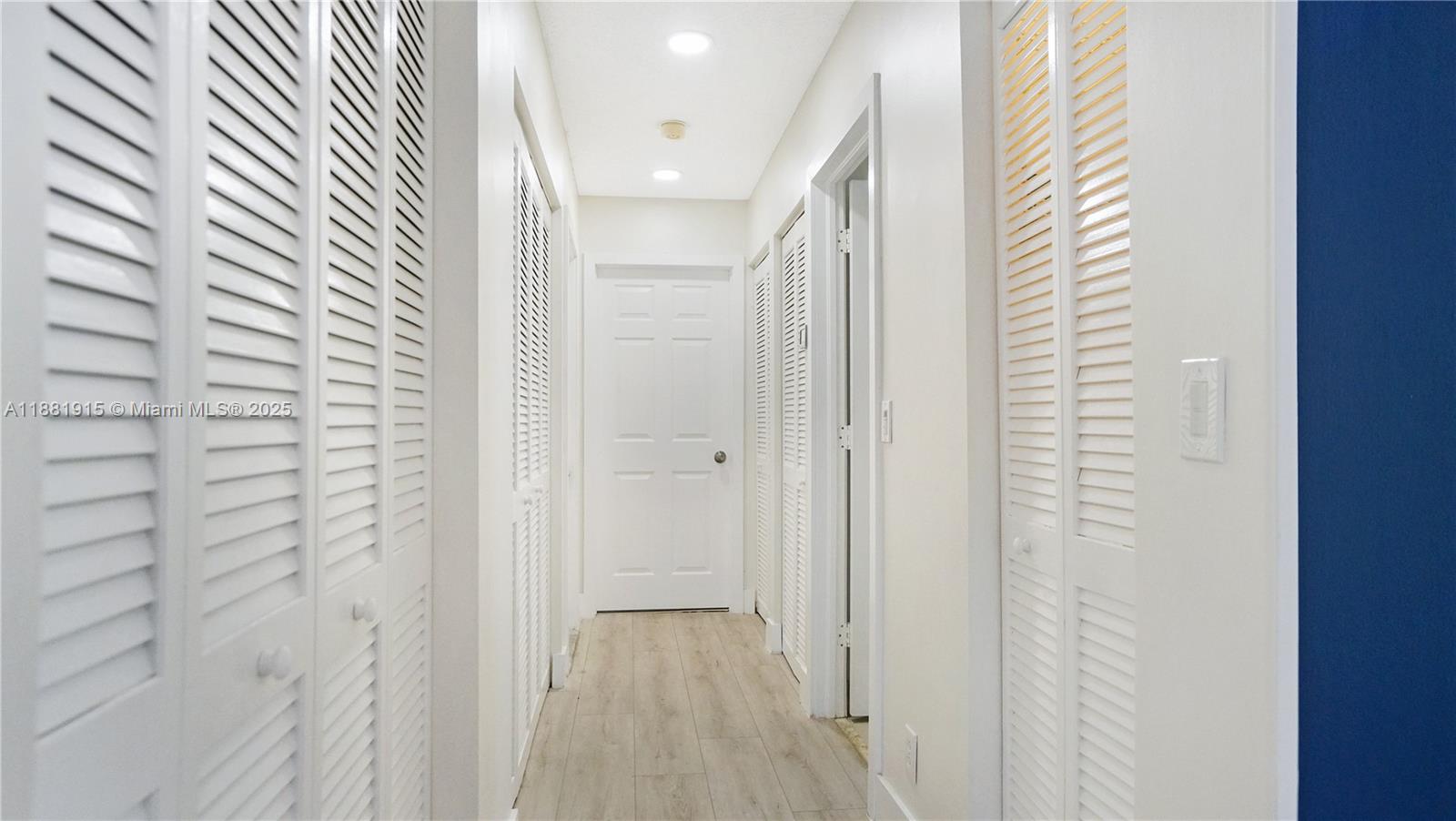 BRIDGEWATER AT PLANTATION - Residential