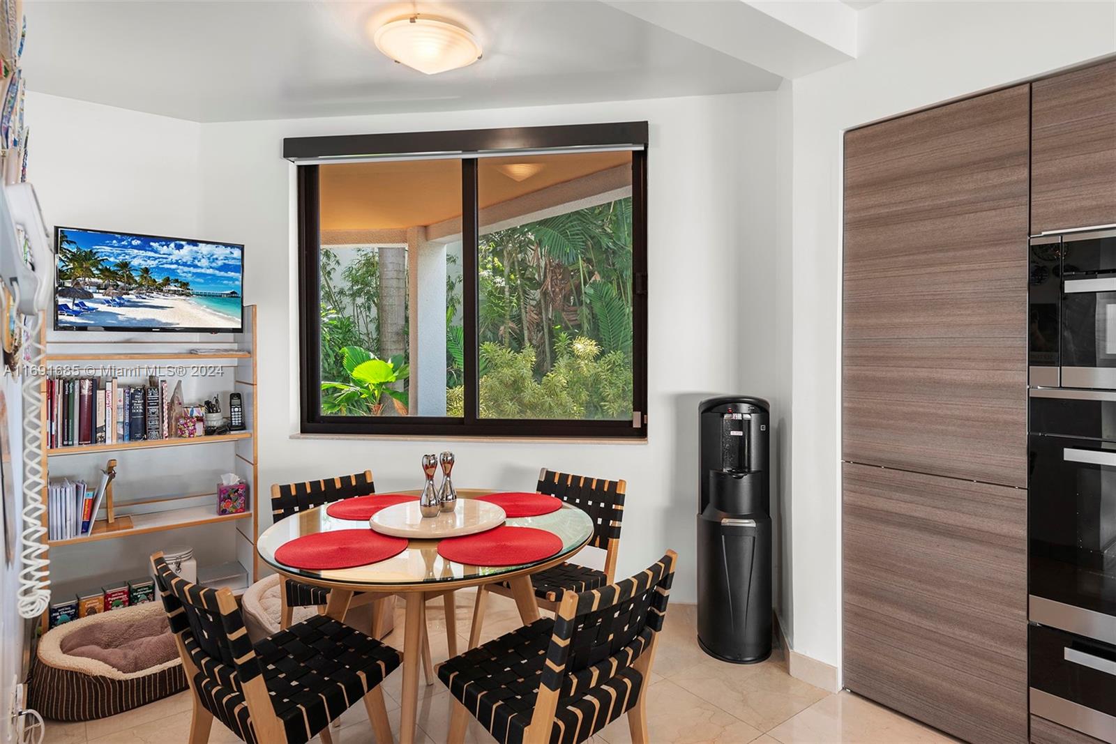 HIBISCUS ISLAND - Residential