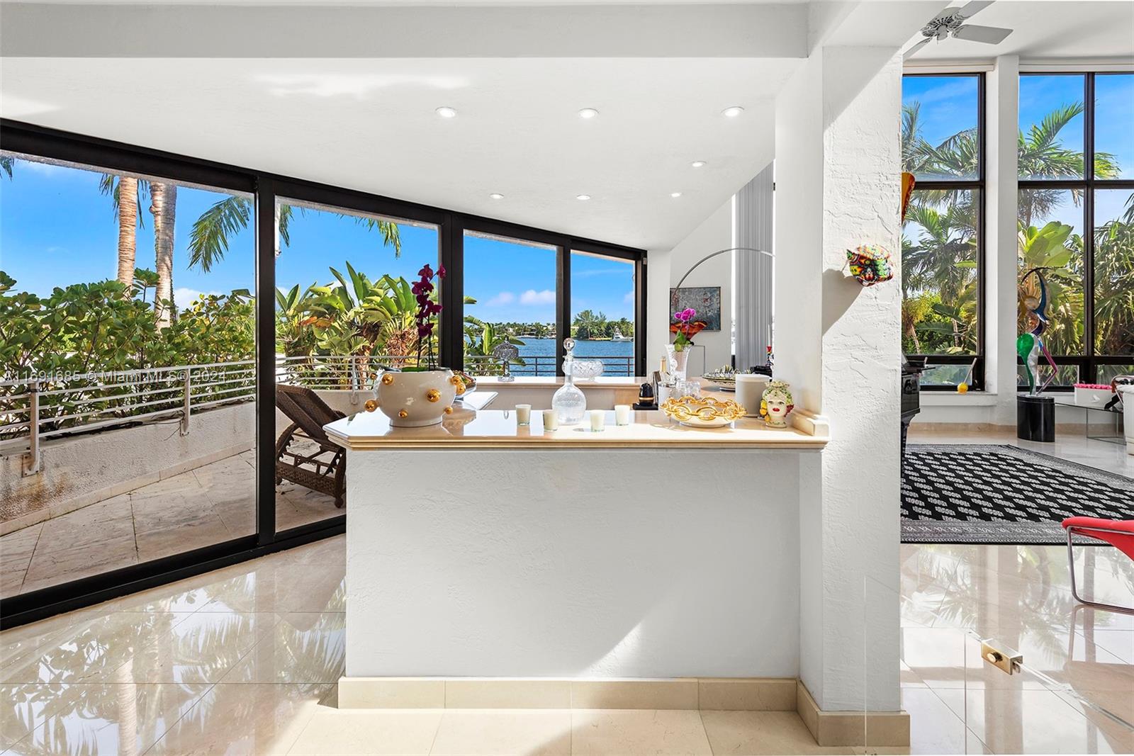 HIBISCUS ISLAND - Residential