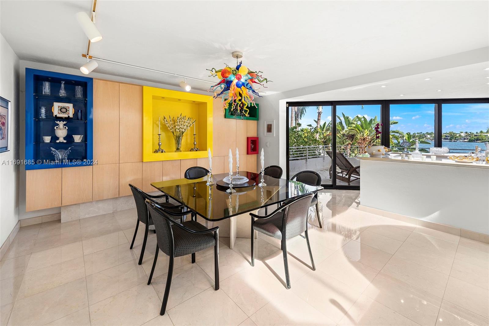 HIBISCUS ISLAND - Residential